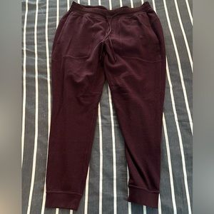 Lululemon At Ease Size XL